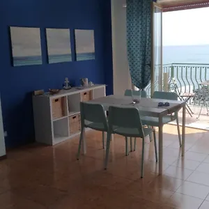  Appartamento Beachfront Italia
